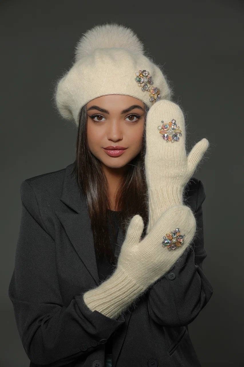 комплект шапок,шапка платок,шапочка,женская шапка,варежки женские