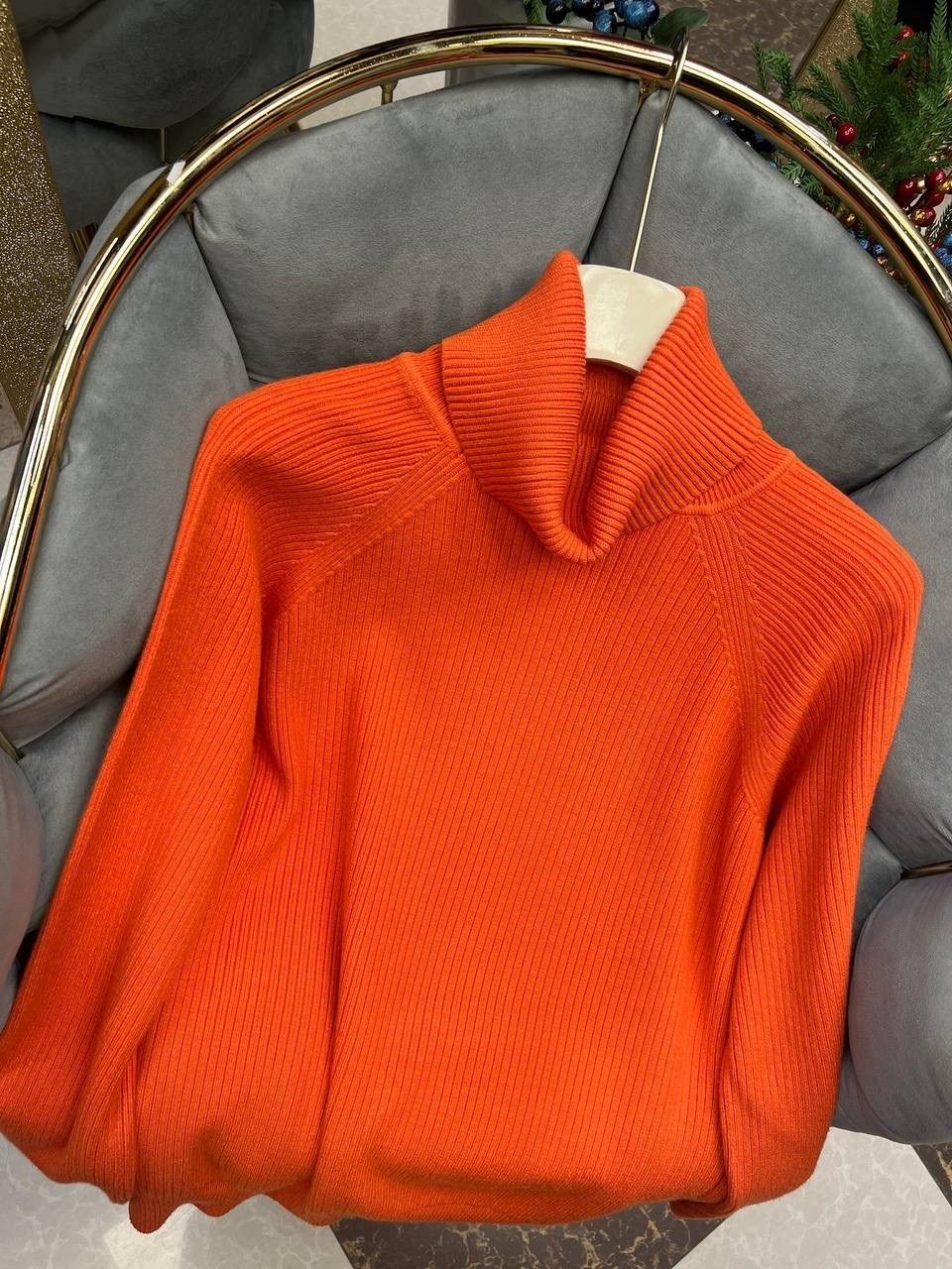 модные свитера,свитера женские,свитер с высоким воротом,свитер,джемпер женский