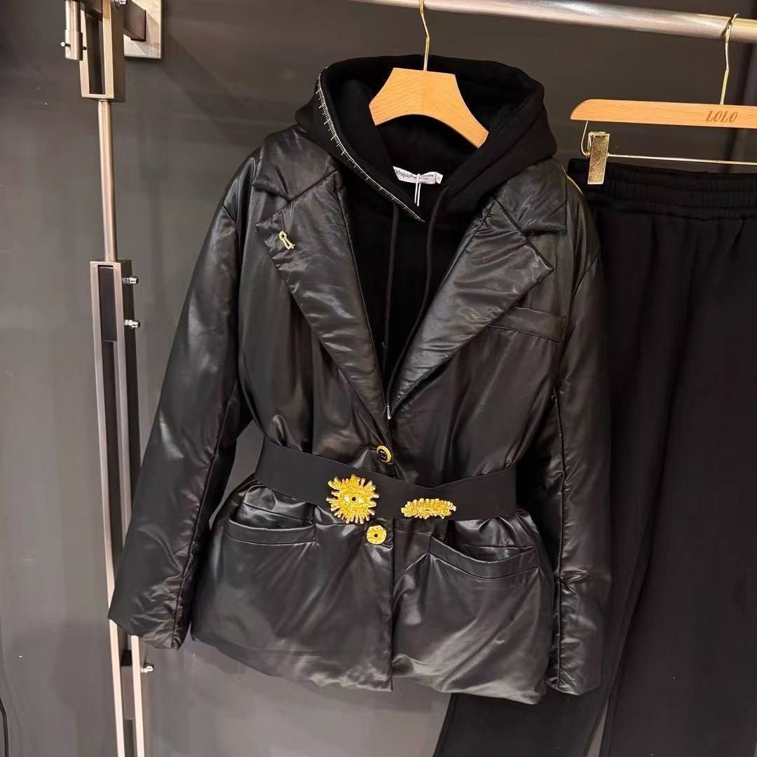 костюм тройка монклер,костюм moncler женский тройка,костюм женский,спортивный костюм moncler,костюм тройка женский