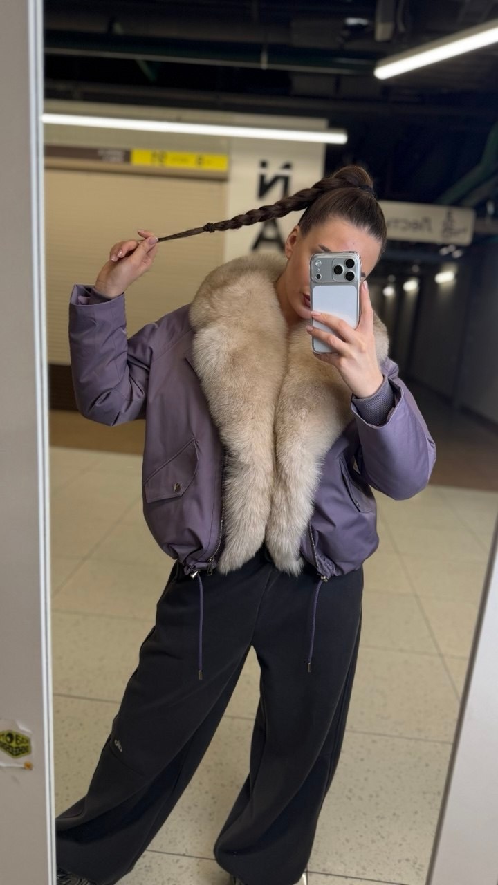 куртка-бомбер с натуральным мехом песца,пуховик с натуральным мехом,пуховик с мехом песца,пуховик женский с натуральным мехом,курткабомбер с натуральным мехом песца