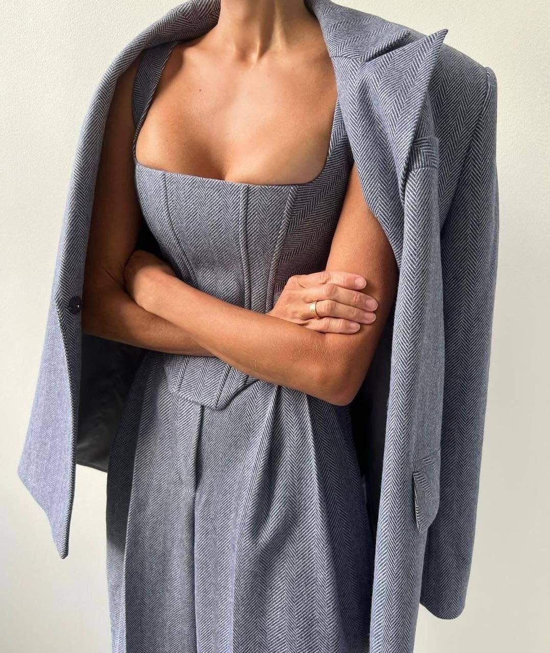 женские костюмы,костюмы брючные,брючные костюмы женские,костюм тройка женский,модный женский брючный костюм комплект из трех предметов с корсетом и широкими брюками