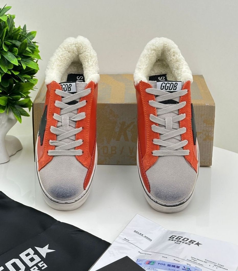 golden goose зимние кеды женские,кеды зимние с натуральным мехом golden goose,,зимние кеды golden goose superstar белые с мехом,кеды golden goose