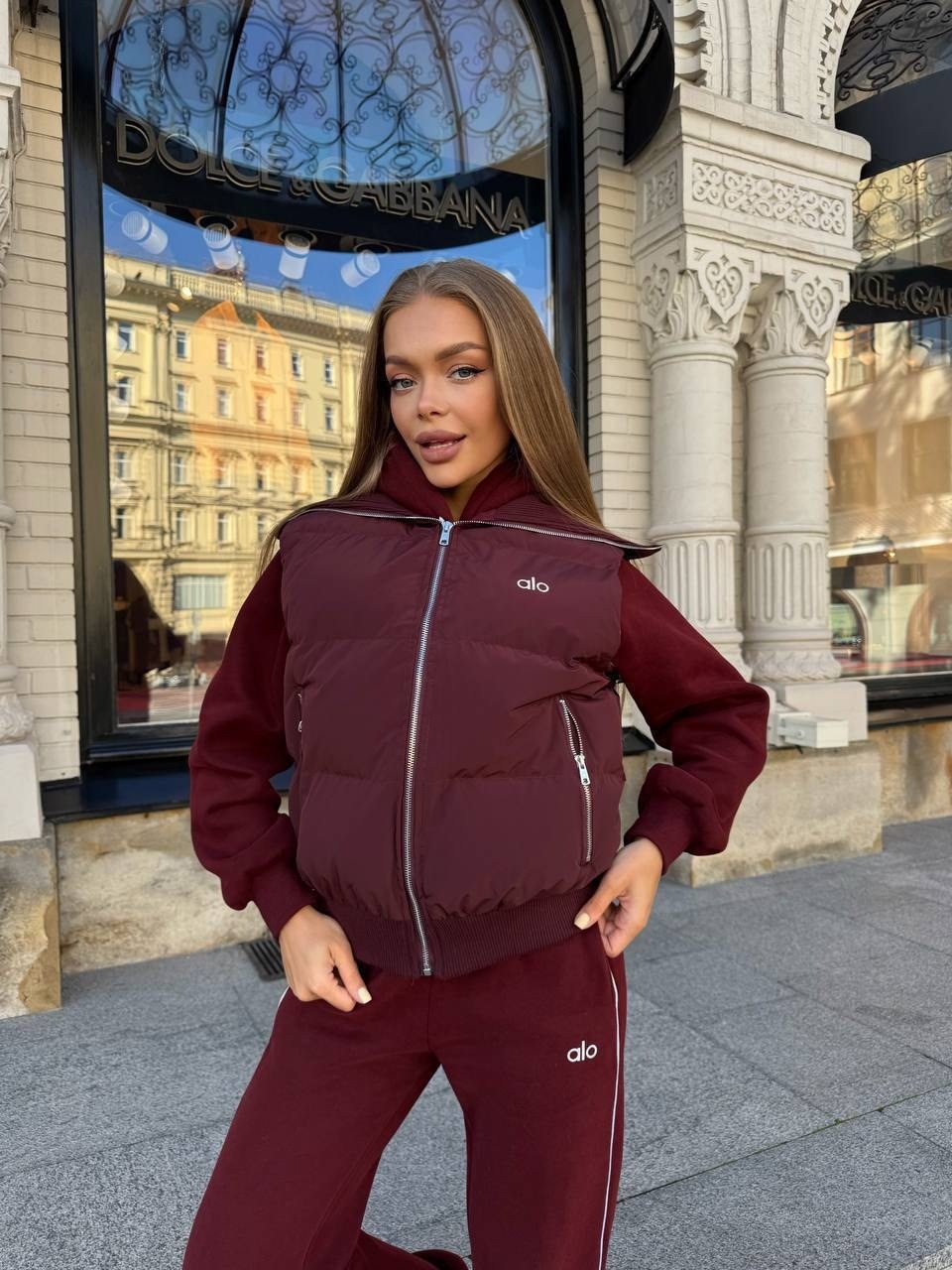 женский костюм тройка,спортивные костюм,miu miu женский чёрный костюм тройка,спортивный костюм тройка,стильные костюмы