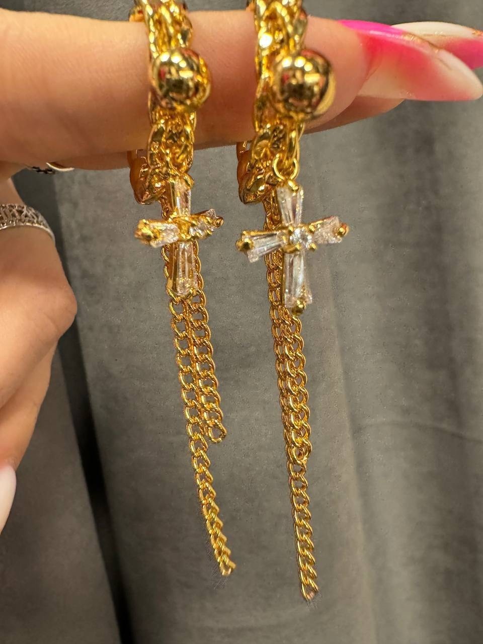 золотые серьги со съемными подвесками,серьга с цепочкой,серьги в виде креста,модные серьги,элегантные серьги