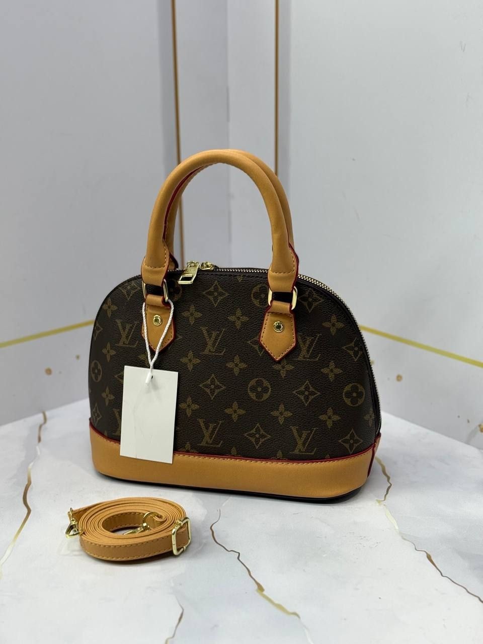 женская сумка louis vuitton alma bb коричневая,louis vuitton сумка,сумка louis vuitton женская,сумка луи виттон,сумка луи виттон черная женская