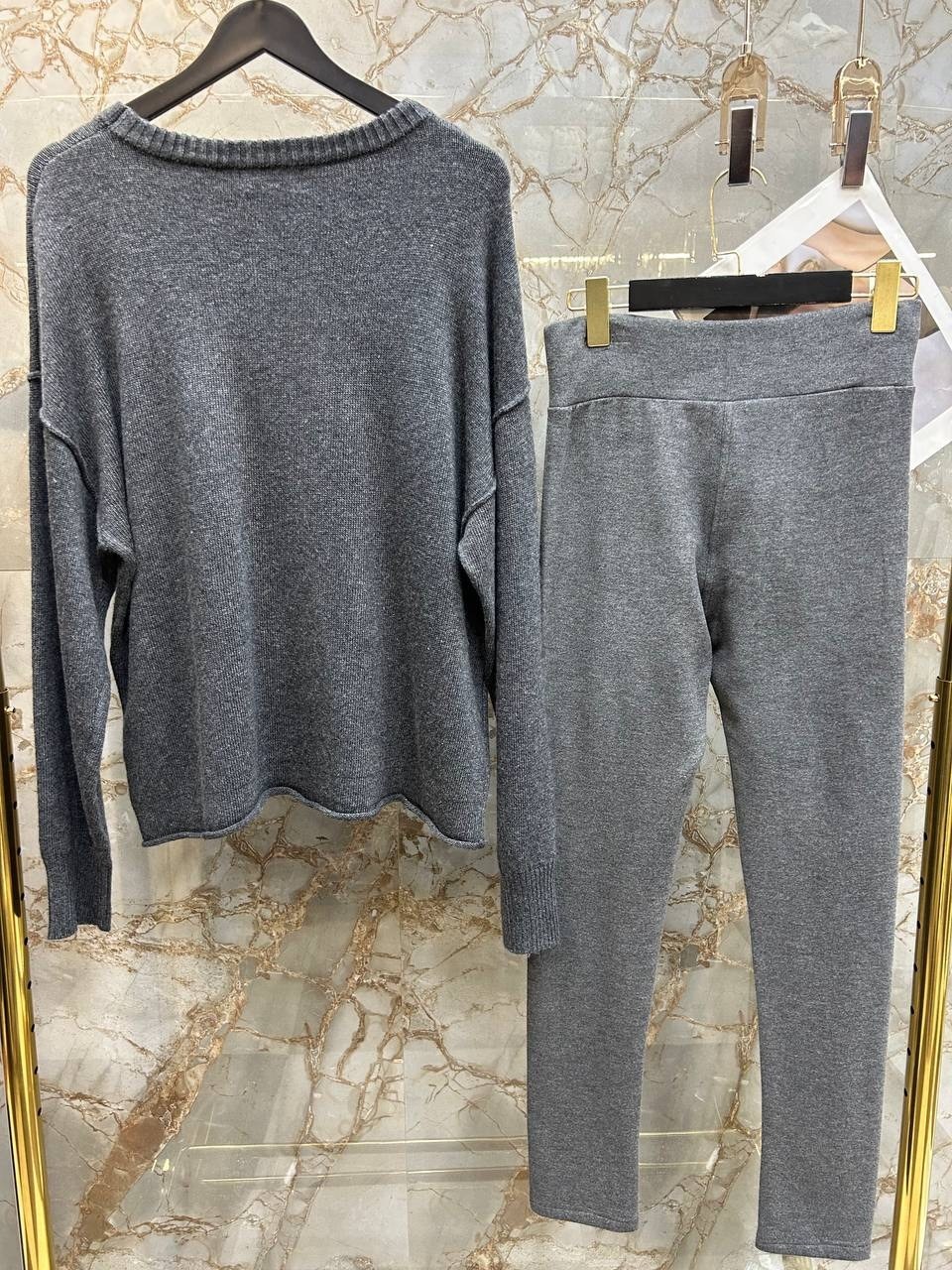 кашемировый костюм brunello cucinelli,трикотажный костюм,кашемировый костюм,костюм brunello cucinelli,костюм вязаный