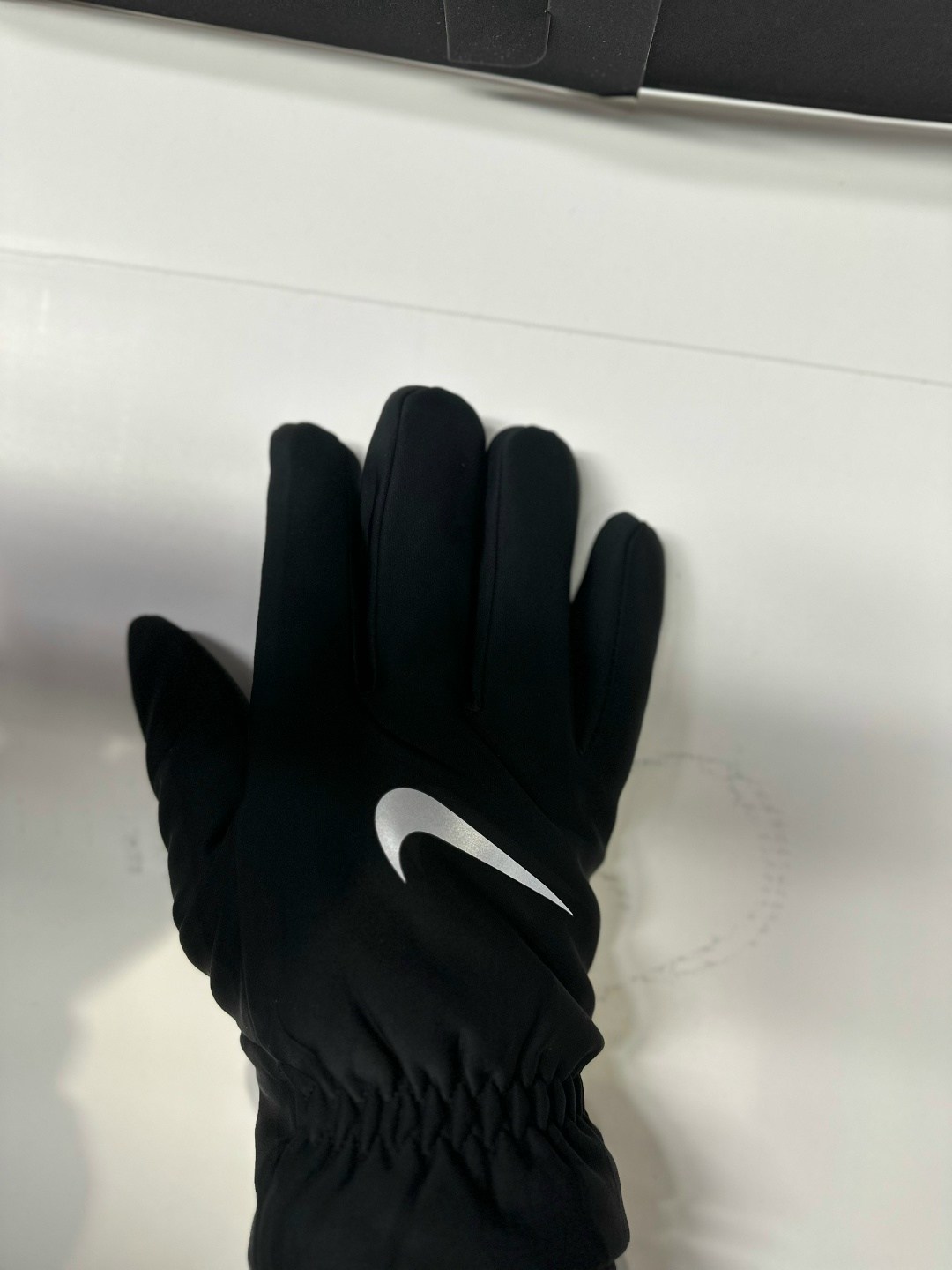 перчатки nike,перчатки найк,перчатки nike зимние,перчатки найк зимние,перчатки спортивные