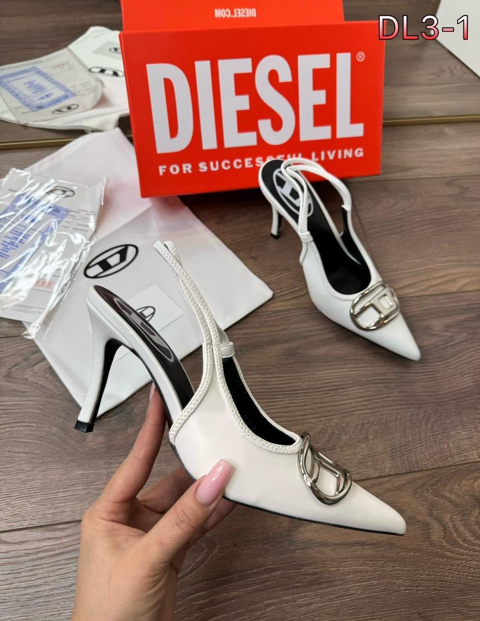 женские туфли лодочки,серебряные туфли,серебристые туфли,босоножки на каблуках,серебристые босоножки