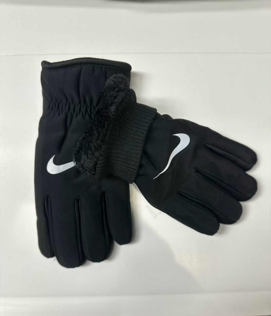 перчатки nike,перчатки найк,перчатки nike зимние,перчатки найк зимние,перчатки спортивные