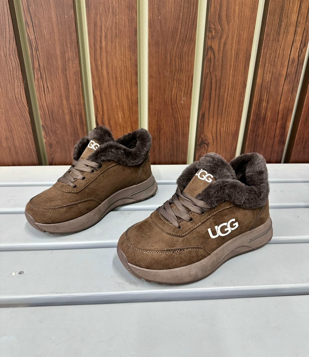 ugg кроссовки зимние,кроссовки зимние женские ugg,,женские кроссовки ugg,кроссовки зимние женские