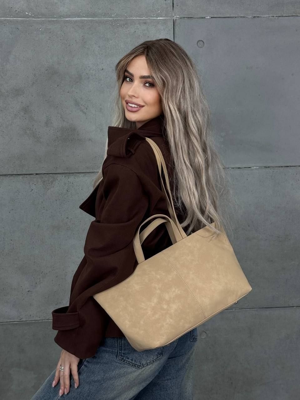 замшевая большая вместительная сумка,сумка женская тоут замшевая коричневая,прямоугольная сумка-тоут из замши,новая роскошная женская сумка, замшевая большая вместительная сумка,замшевые сумки-тоуты д