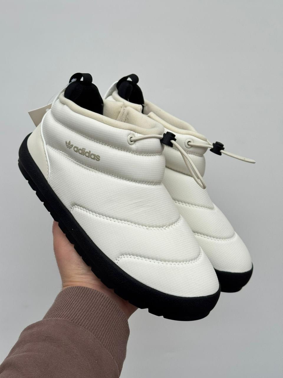 зимние сапоги adidas цвет белый,,зимние сапоги adidas,женские зимние кроссовки adidas,сапожки adidas