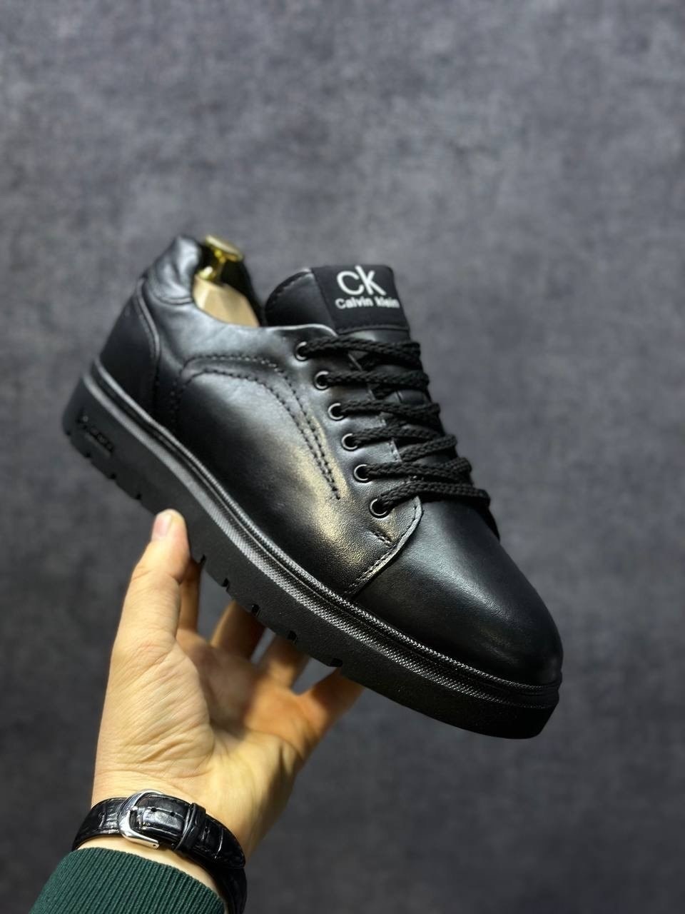 ,кеды calvin klein мужские,кроссовки мужские кожаные,кроссовки мужские calvin klein,мужская  кроссовки