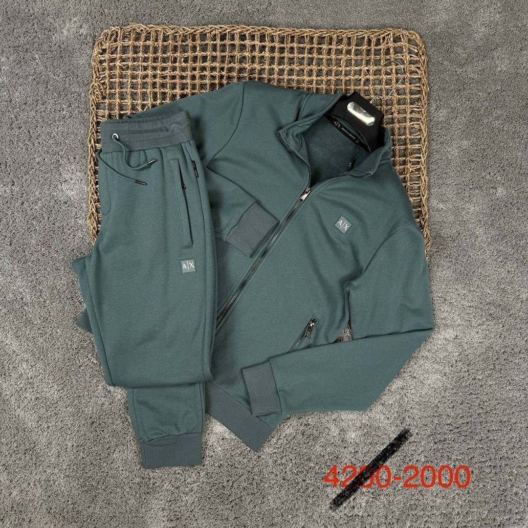 спортивный костюм calvin klein,спортивный костюм кельвин кляйн,спортивный костюм кельвин кляйн мужской,спортивный костюм armani,мужской спортивный костюм