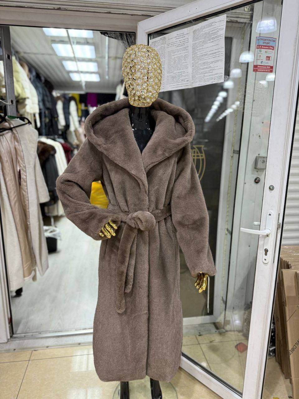 шуба приталенная с капюшоном,шуба с капюшоном,норковая шуба с капюшоном,шуба из эко меха shubeco приталенная с капюшоном чёрная,шуба из эко меха shubeco asty с капюшоном черная