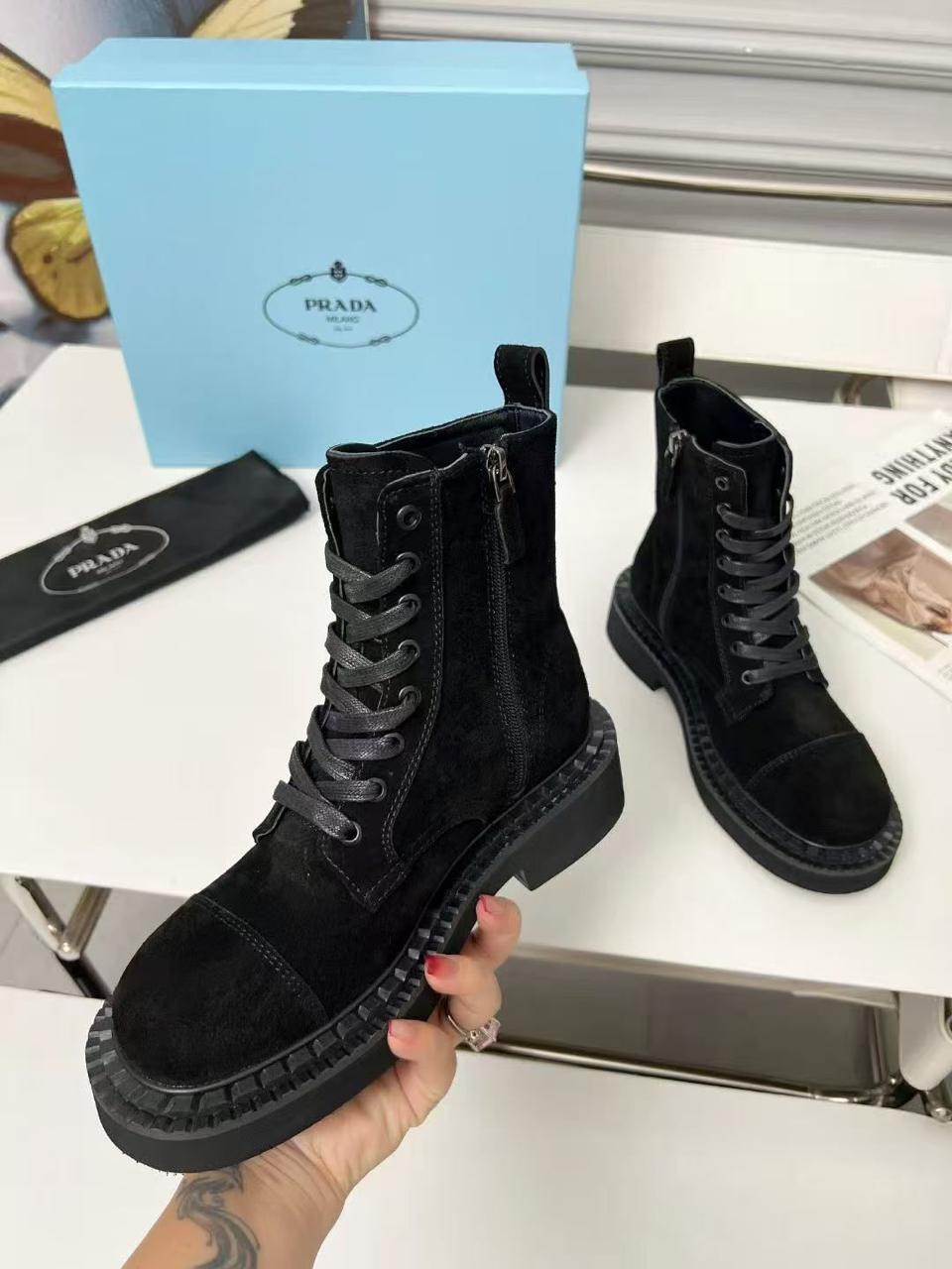 ботинки prada,,ботинки прада,ботинки женские,кожаные ботинки prada