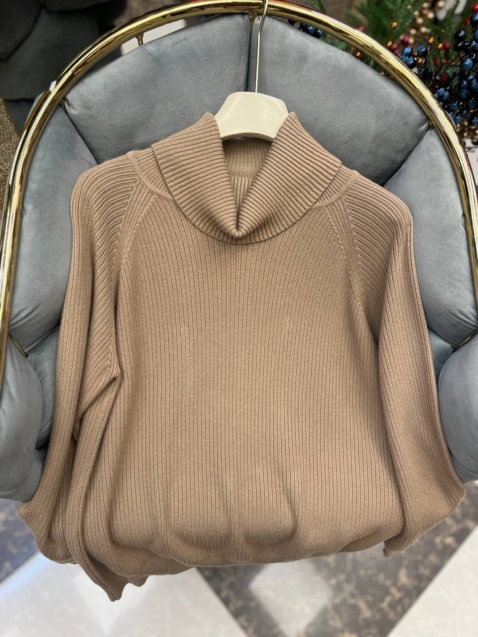 модные свитера,свитера женские,свитер с высоким воротом,свитер,джемпер женский