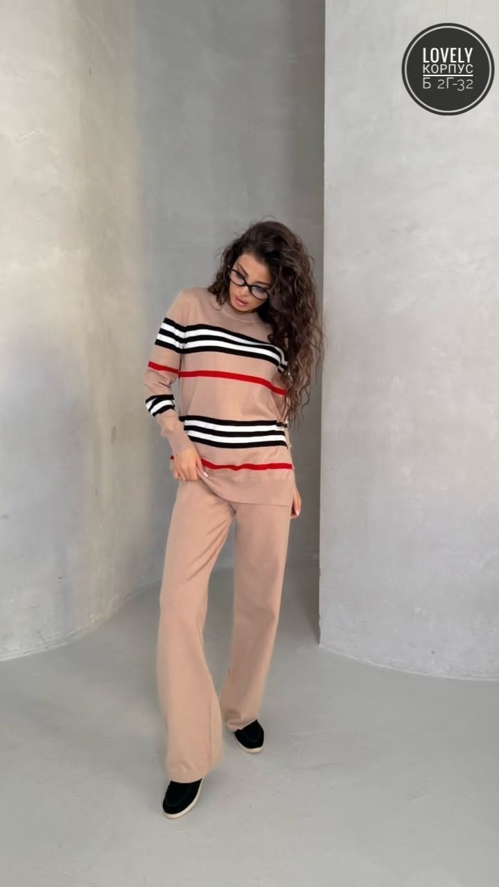 трикотажный костюм,костюм из трикотажа,женский трикотажный костюм,трикотажный костюм брюками,костюм вязаный трикотажный