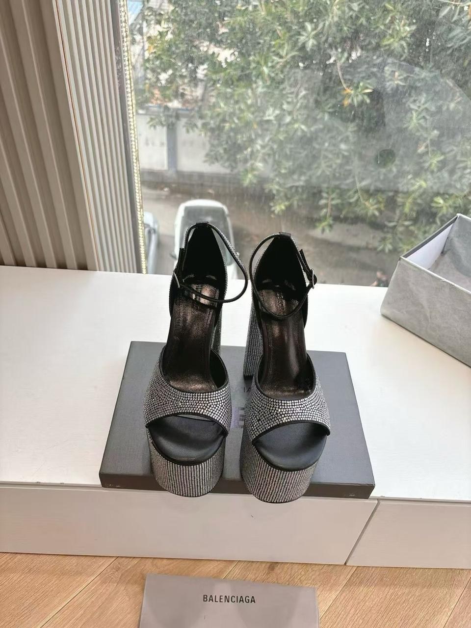 босоножки balenciaga,кожаные босоножки,женские босоножки,,каблук 15 см