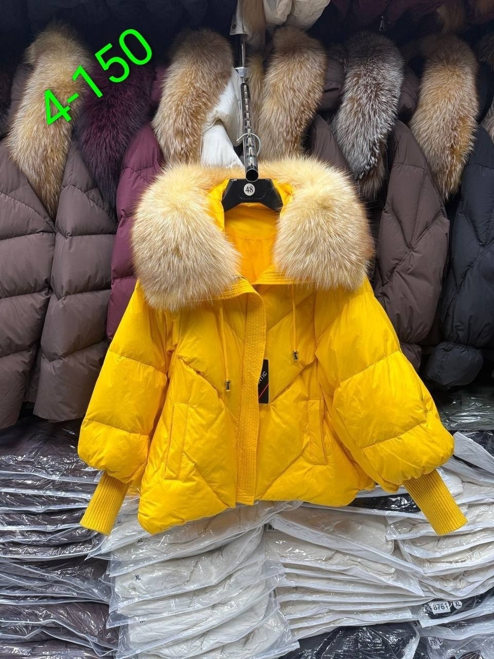 модные пуховики,стильные пуховики,пуховики с мехом,короткий пуховик,объемный пуховик