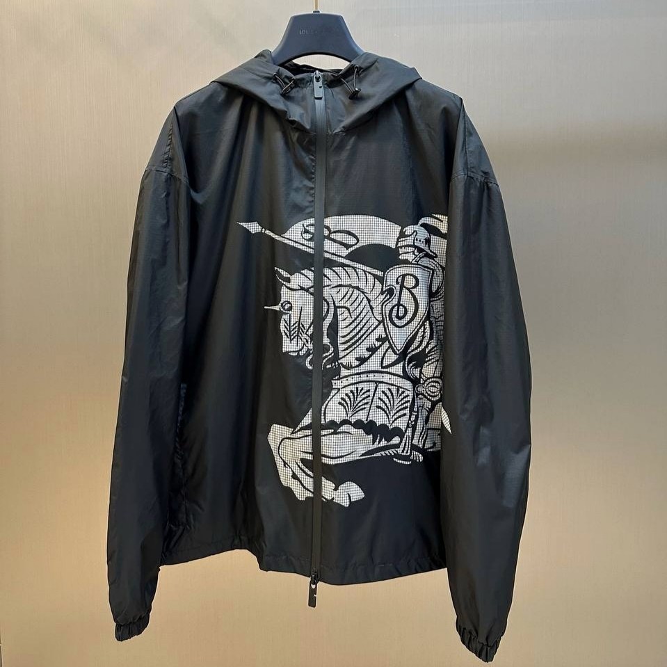 ветровка burberry,ветровка куртка,burberry куртка,легкая куртка,повседневная куртка