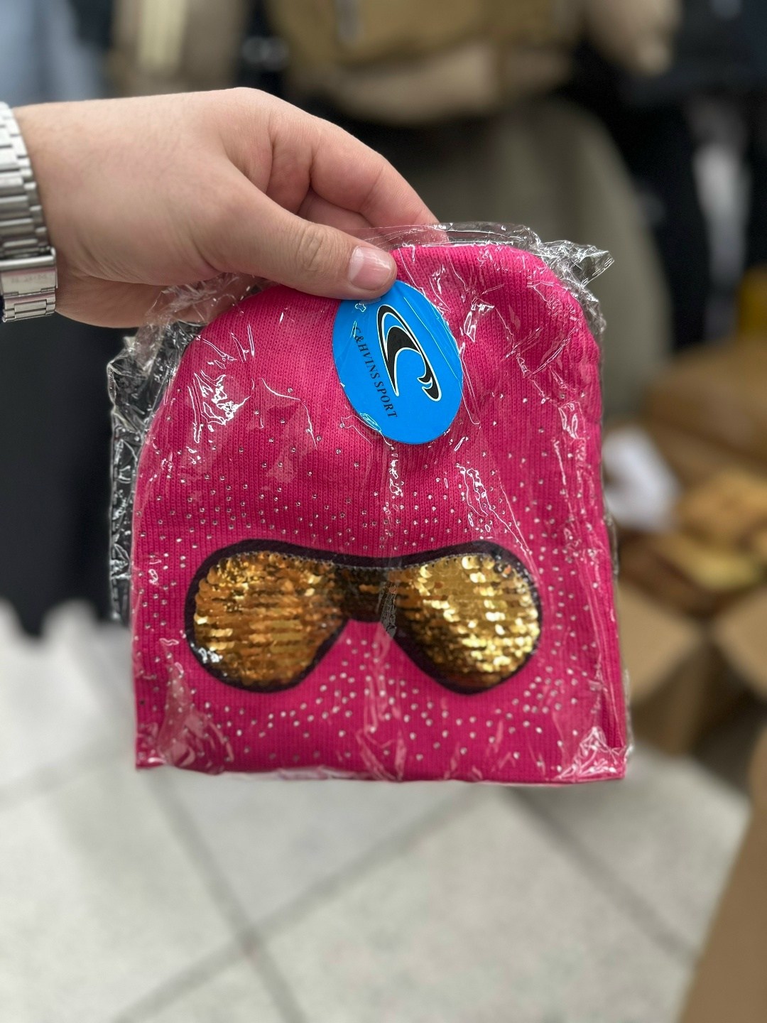 розовая шапка,шапка для девочек,шапка со звездой,шапочка,шапочка для девочек