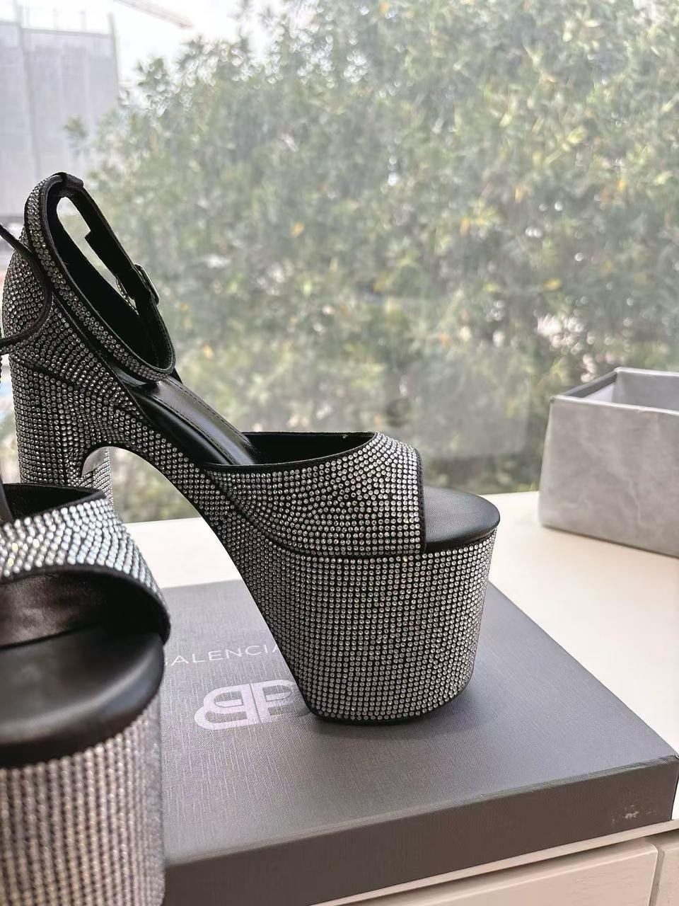 босоножки balenciaga,кожаные босоножки,женские босоножки,,каблук 15 см