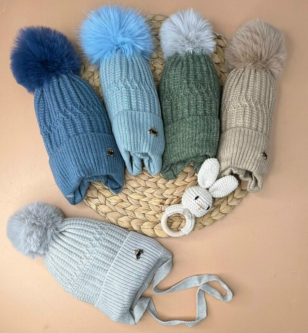 шапка вязаная,детская шапка,комплект шапки,шапки оптом,шапка вязаная детская