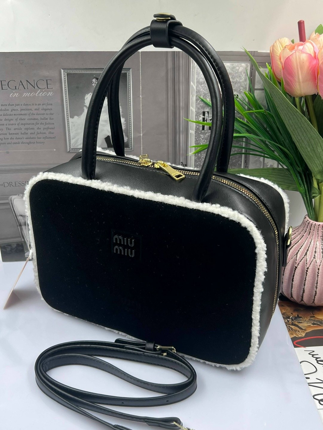 сумка женская,сумка тоут miu miu с мехом,сумка miu miu,сумочки,сумка женская черная