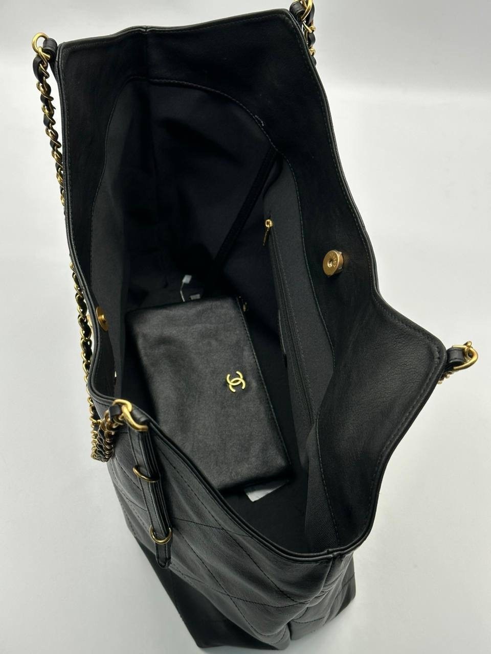 женская сумка chanel,сумка chanel,сумка шоппер шанель,женская черная кожаная сумка chanel shopping bag,брендовые сумочки