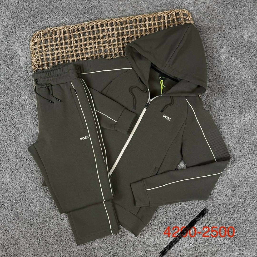 спортивный костюм brunello cucinelli,костюм спортивный,мужские спортивные костюмы,brunello cucinelli костюм,мужская мода