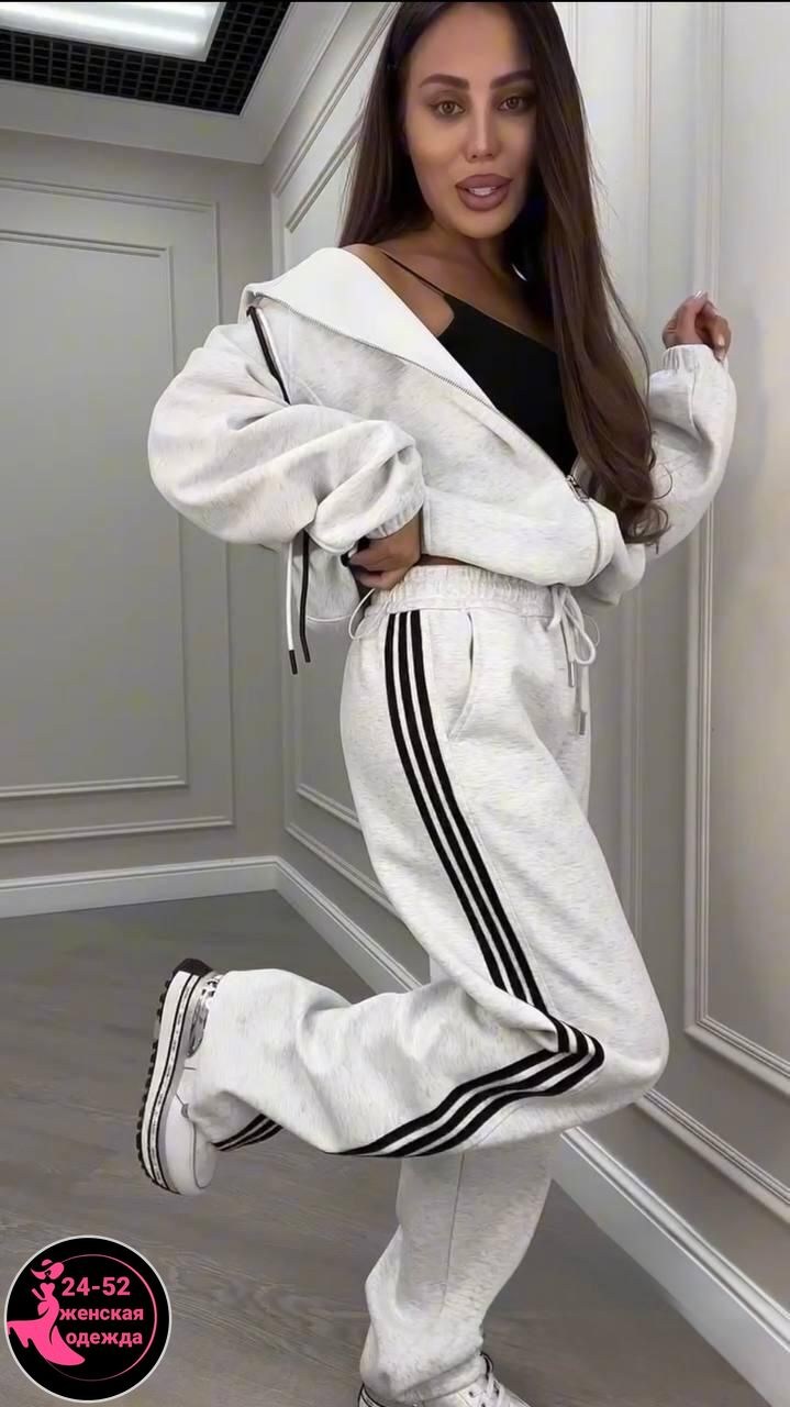 костюм спортивный,женский спортивный костюм на флисе,женский спортивный костюм,стильные костюмы,женский костюм