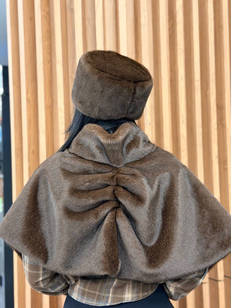 шуба,шубка,шуба норковая,меховая шапка,пончо из норки