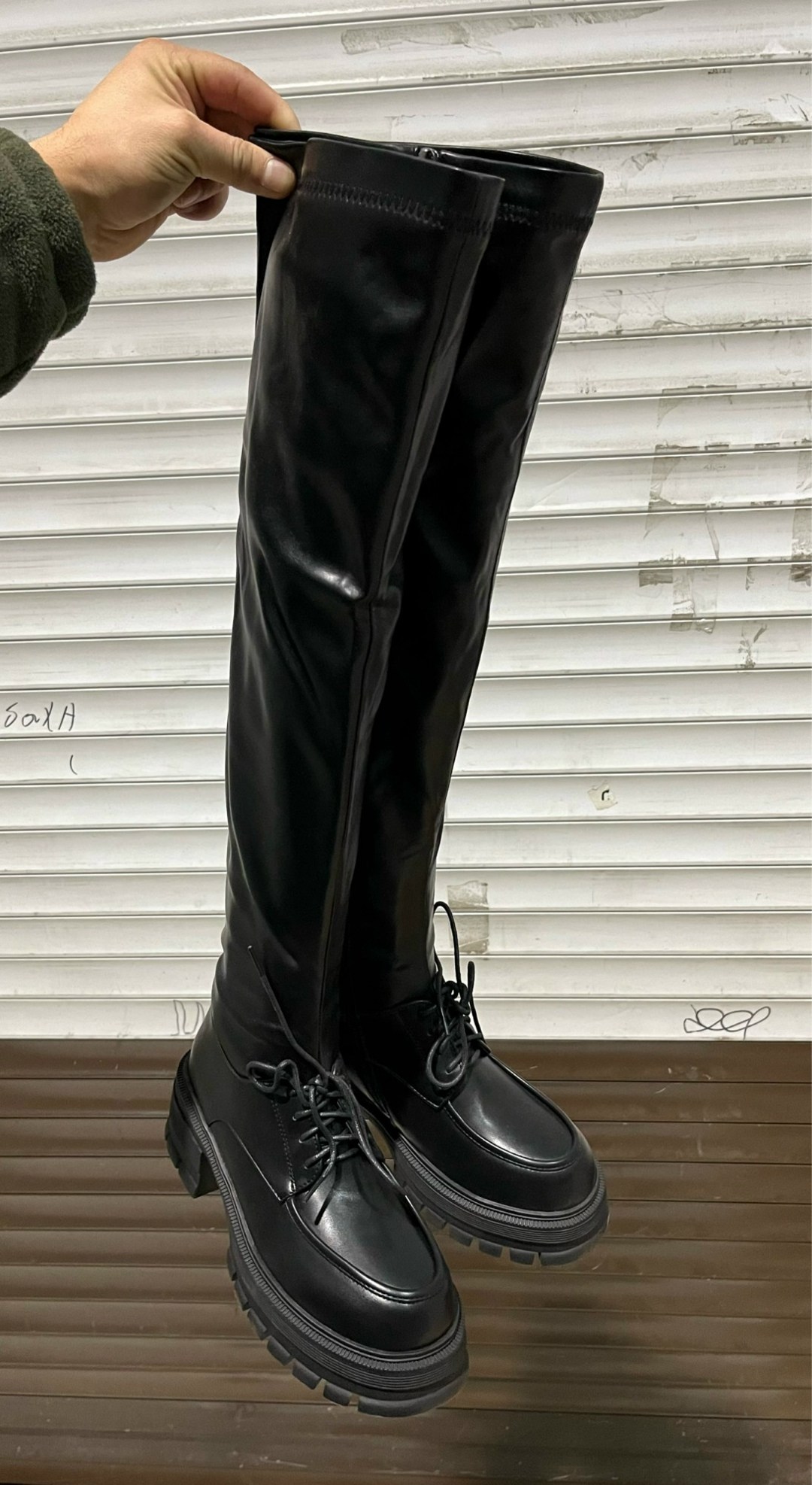 женские сапоги,зимние сапоги женские,ботфорты женские,сапоги ботфорты,