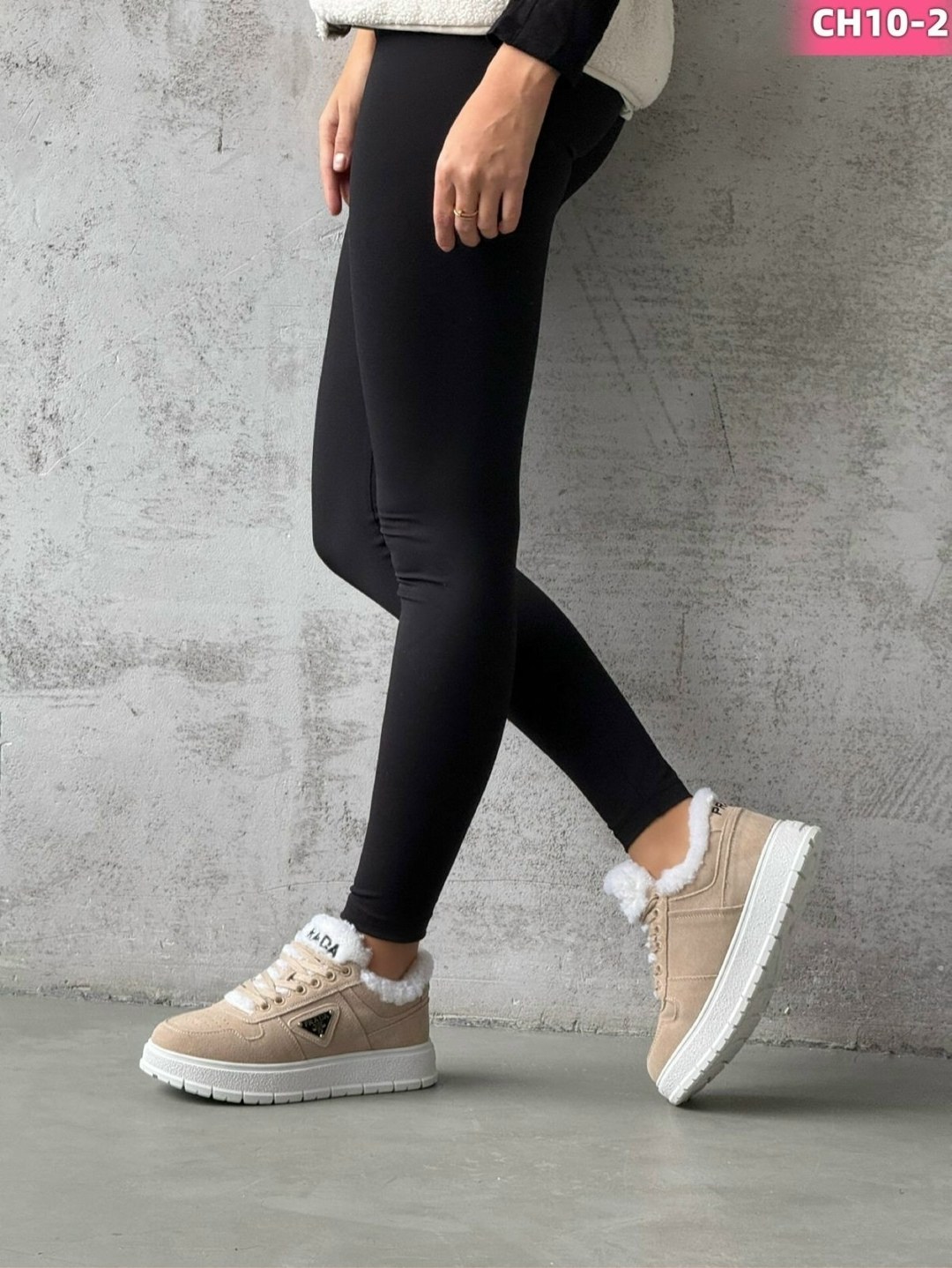 ,зимние женские кроссовки,женские кроссовки,гетры женские,длинные носки