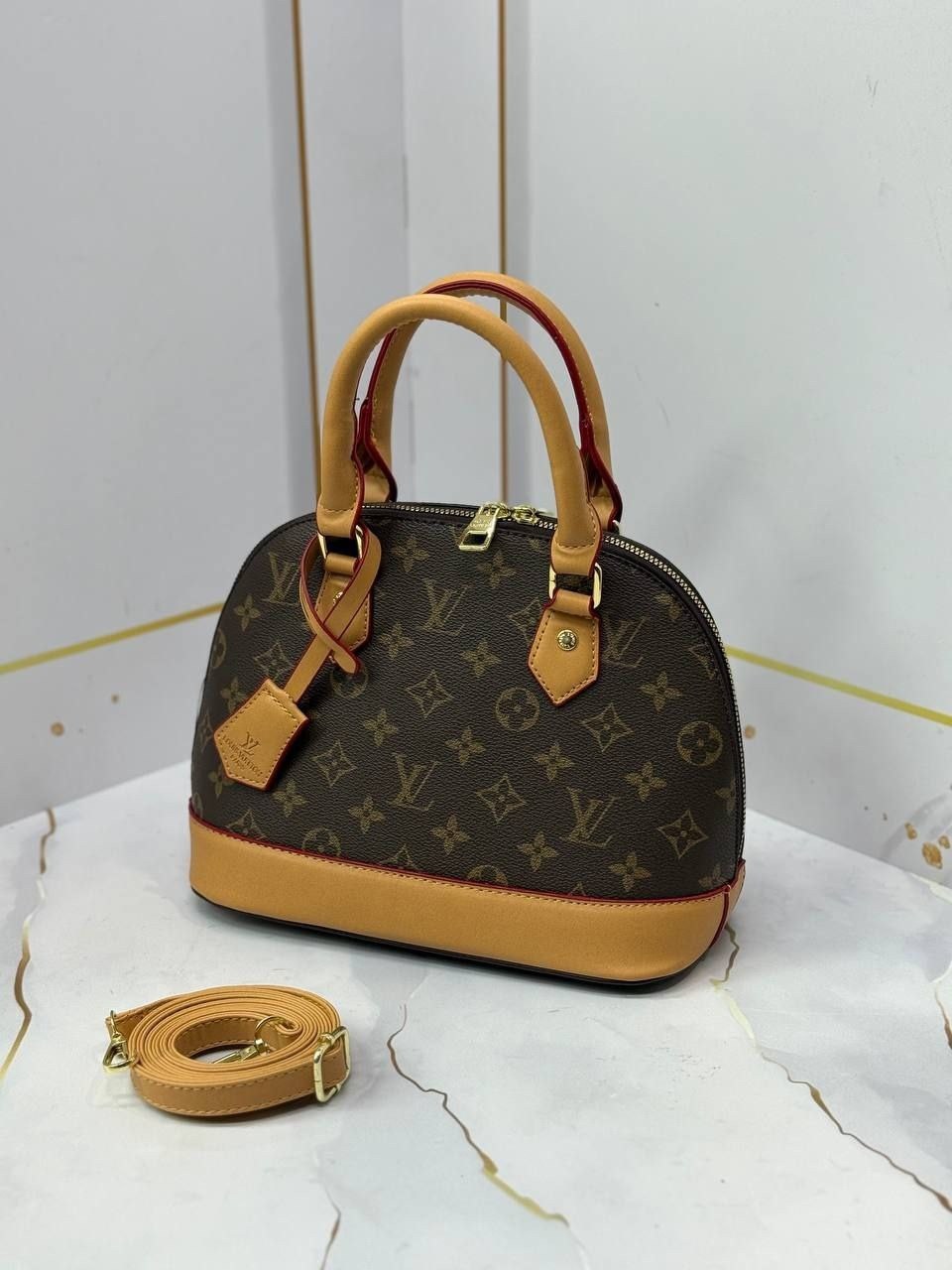 женская сумка louis vuitton alma bb коричневая,louis vuitton сумка,сумка louis vuitton женская,сумка луи виттон,сумка луи виттон черная женская