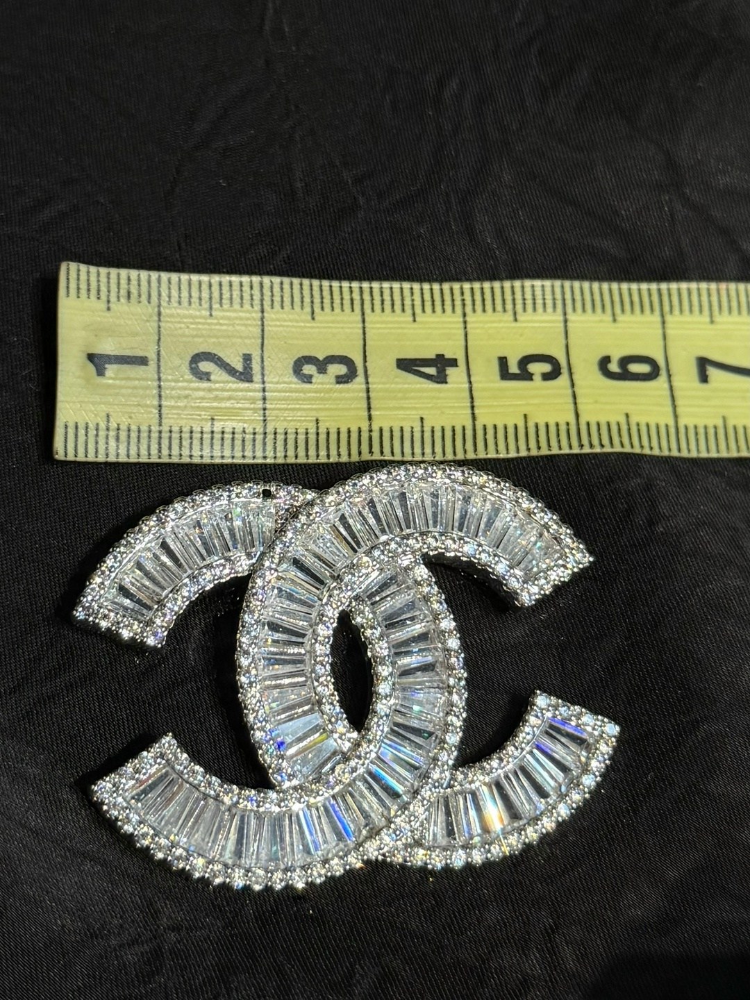 брошь chanel,брошь шанель,брошь модная,брошь в стиле шанель,брошь коко шанель