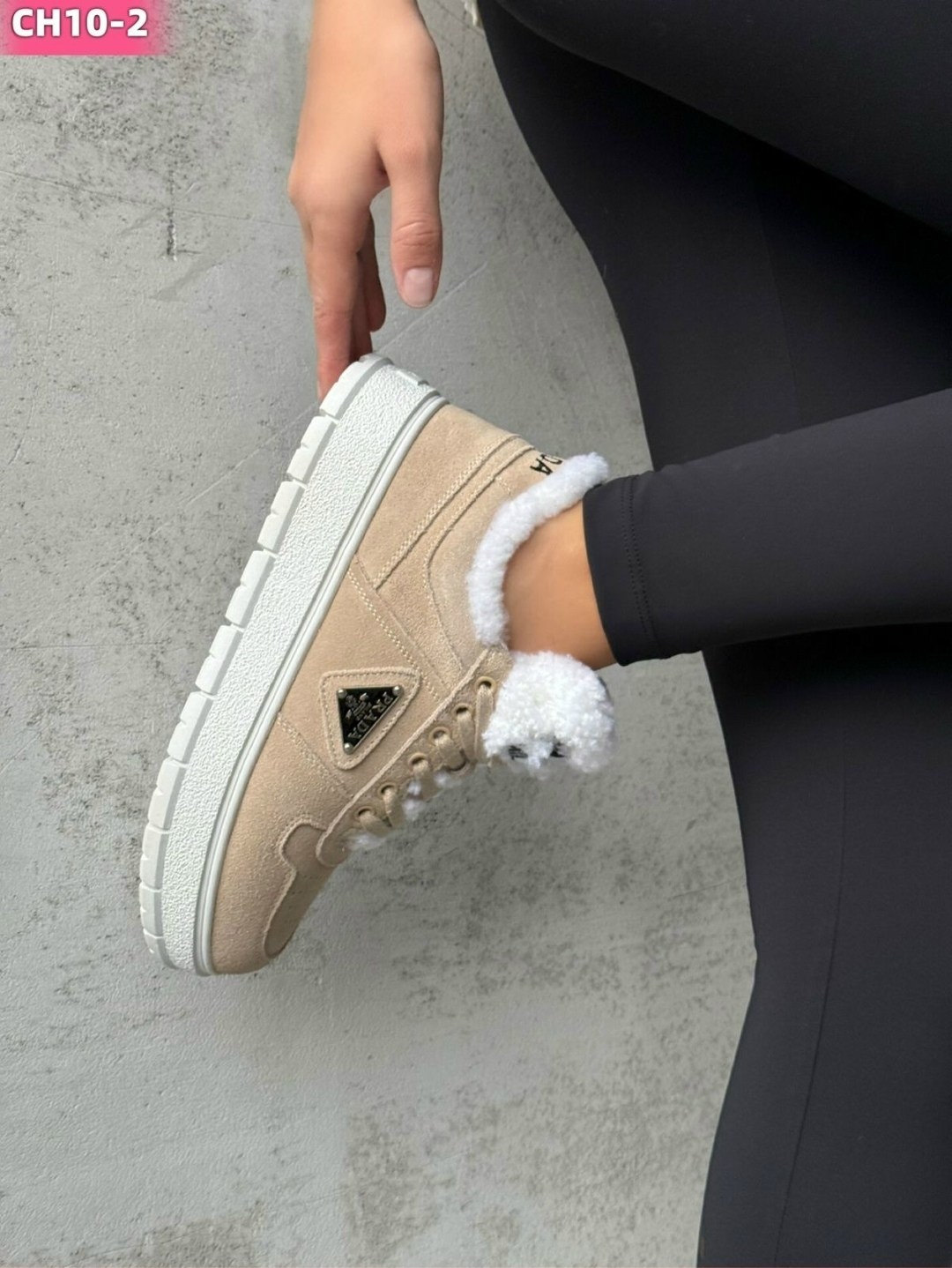 ,зимние женские кроссовки,женские кроссовки,гетры женские,длинные носки