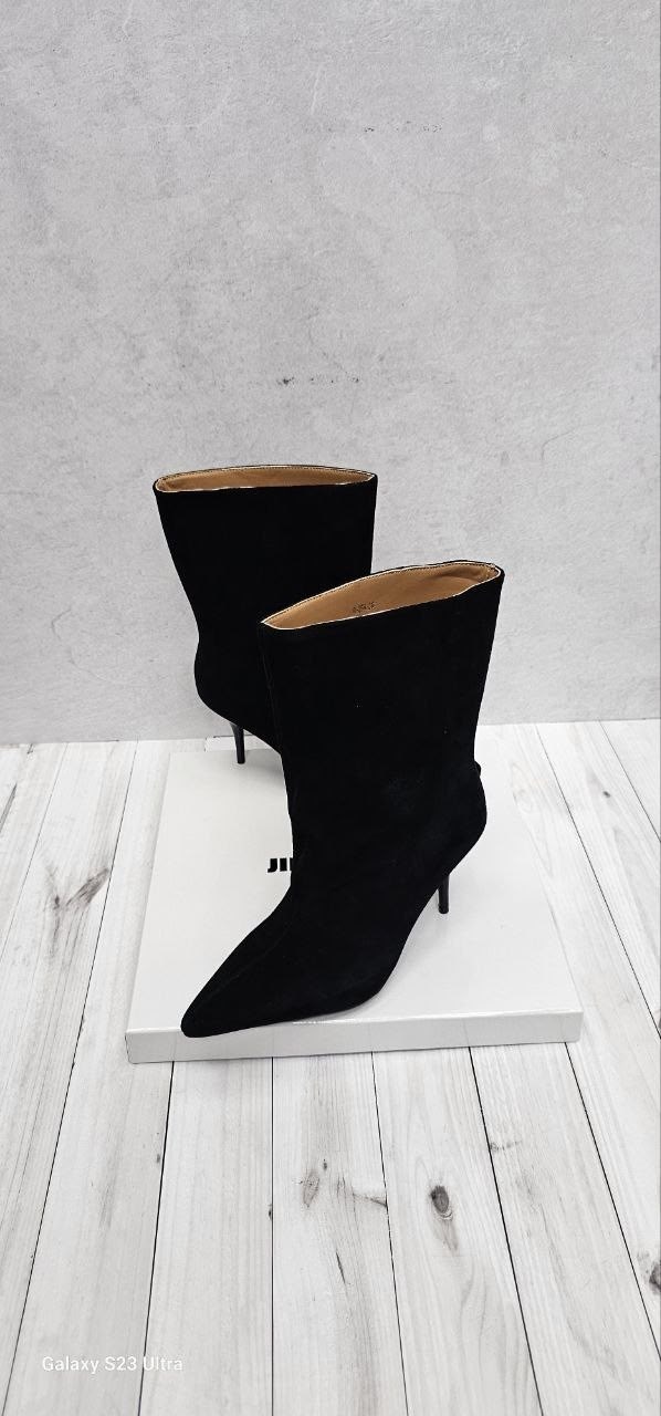 ,ботильоны gianvito rossi замшевые на каблуке,женские ботильоны,замшевые ботильоны,ботильоны