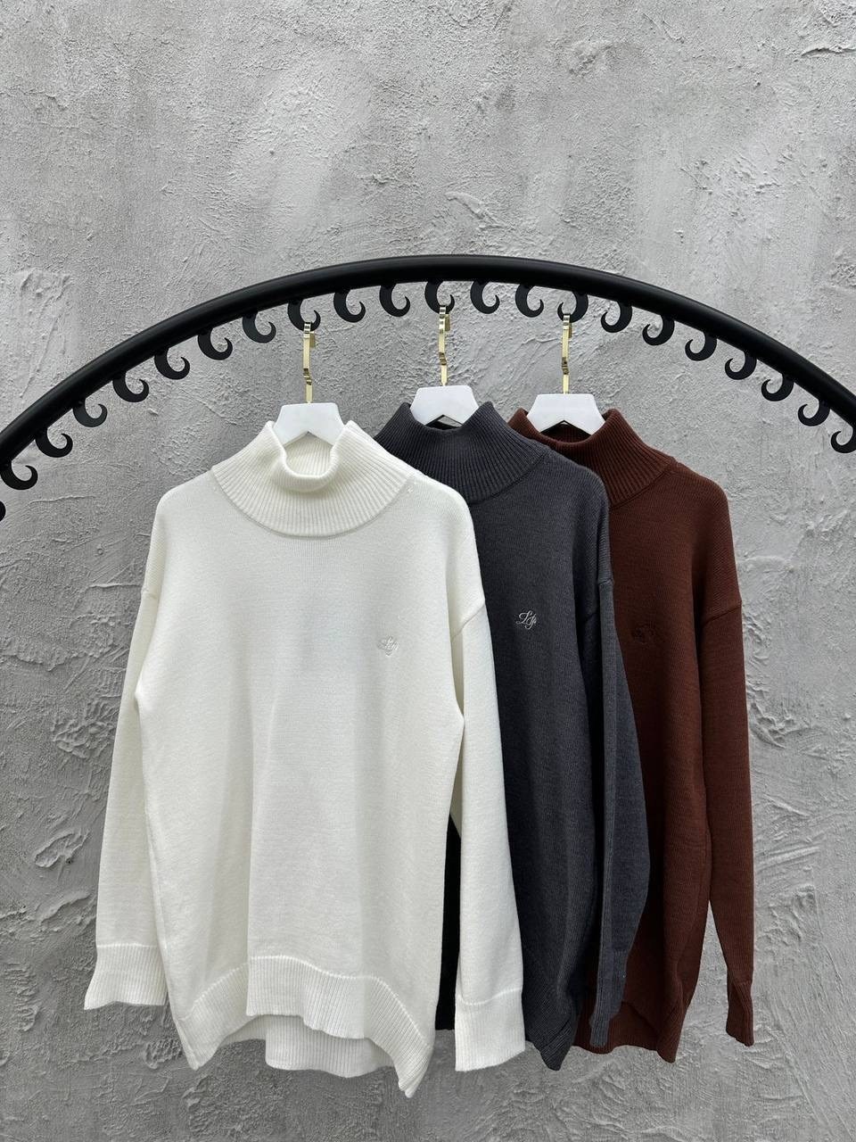 шерстяной свитер с высоким горлом оверсайз cc home,свитер оверсайз,свитер,свитер женский,свитер классический