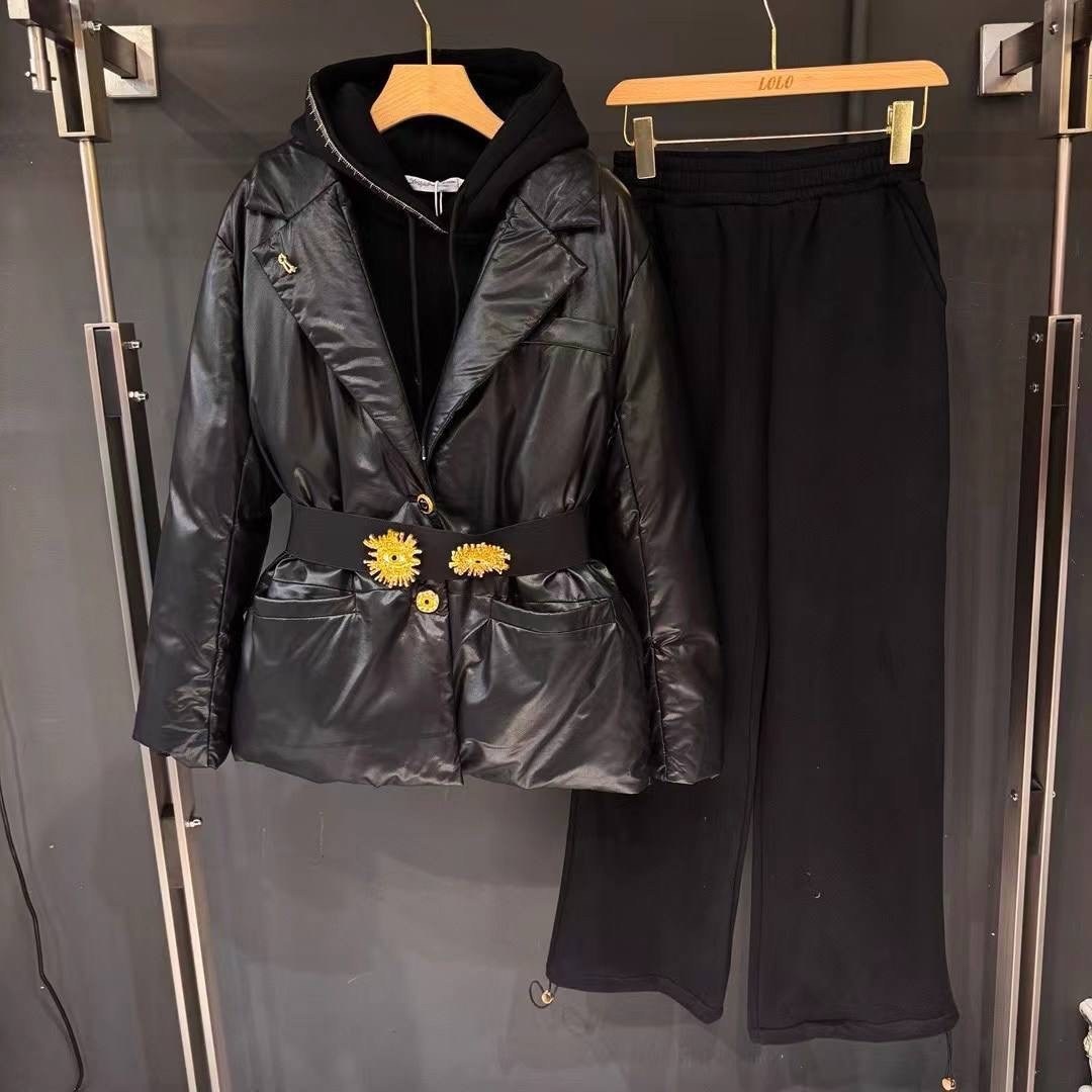 костюм тройка монклер,костюм moncler женский тройка,костюм женский,спортивный костюм moncler,костюм тройка женский