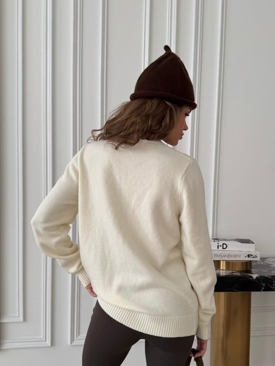 свитшот женская,кофта женская,женский свитер,свитер,бежевые лосины лук