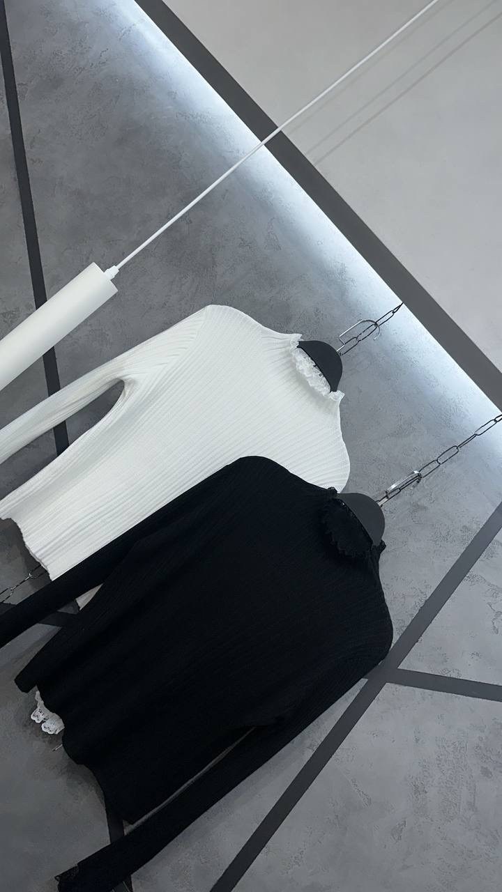 свитер с высоким воротом,свитер с высоким воротником,джемпер с воротником,свитер с воротником,трикотажный джемпер