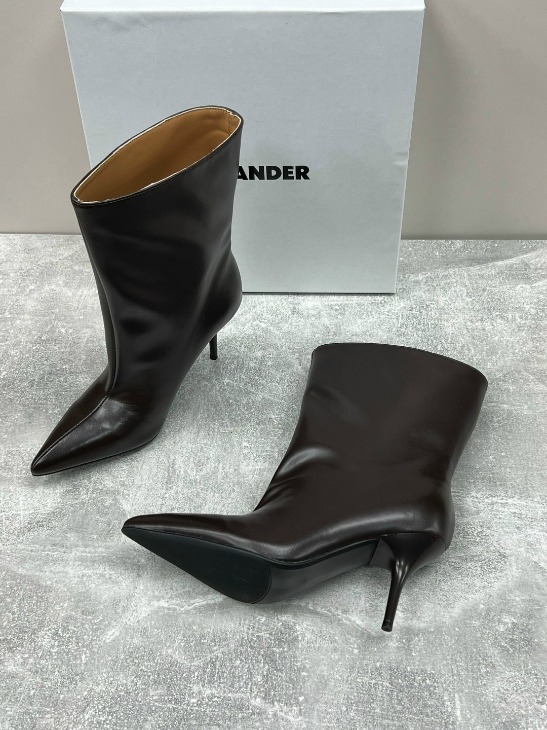 ,сапоги balenciaga,ботильоны женские,модные сапоги,кожаные ботильоны