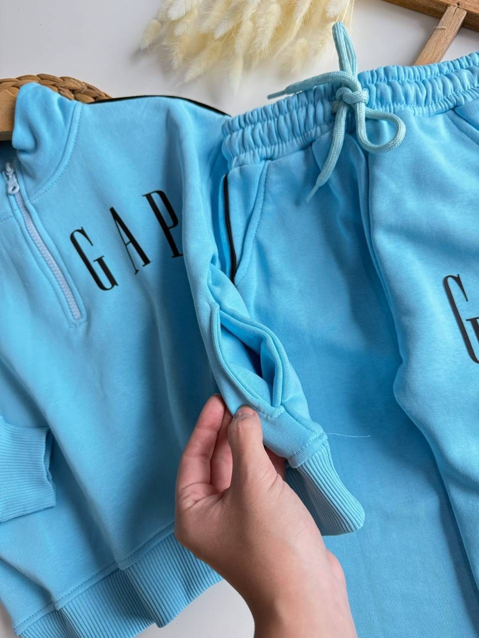 спортивный костюм gap,костюм на флисе,костюмы спортивные,костюмы спортивные детские,костюмы детские