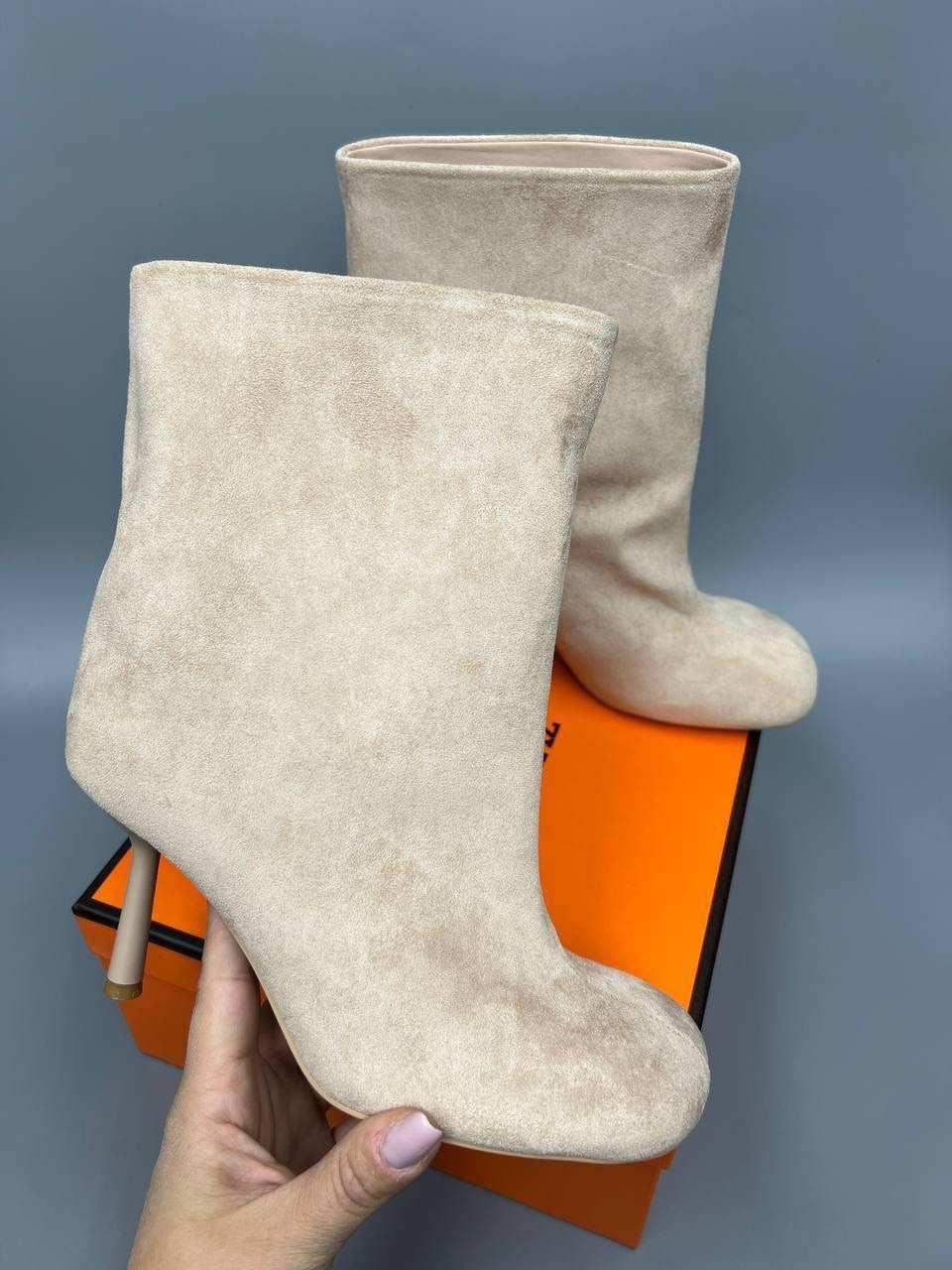 замшевые ботильоны прада женские,замшевые ботильоны,коричневые замшевые ботильоны,коричневые ботильоны,женские ботильоны