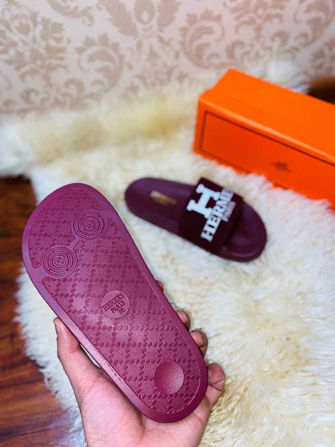 ,шлепки эрмес,шлепки эрмес оран,шлепки хермес оран,эрмес шлепки женские