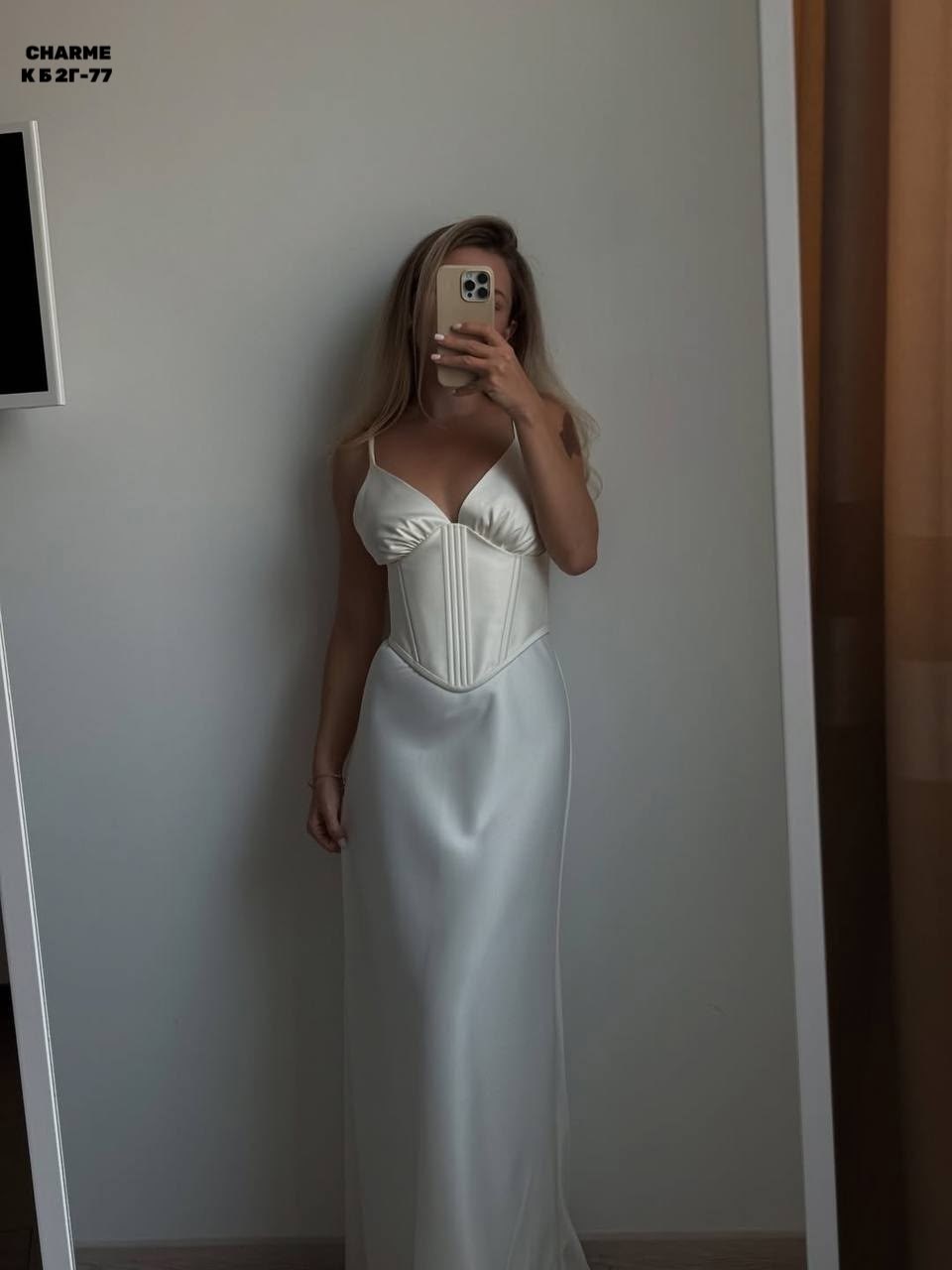 атласное платье,вечерние платья,коричневое вечернее платье,коричневое платье,облегающее атласное платье