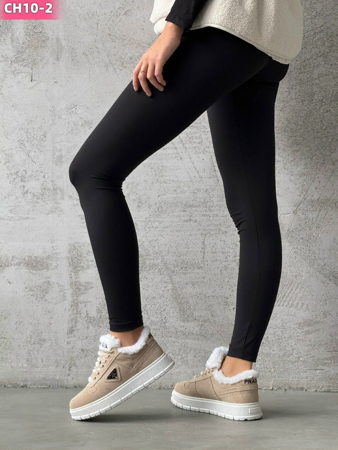 ,зимние женские кроссовки,женские кроссовки,гетры женские,длинные носки