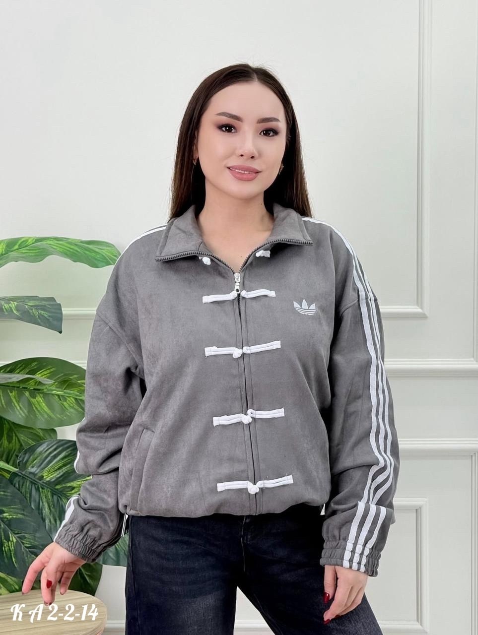 куртка бомбер adidas,куртка,спортивные демисезонные курточки из мягкой замшевой ткани,бомбер adidas